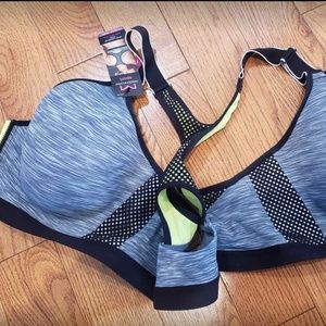 New front zip wire bra size 40D